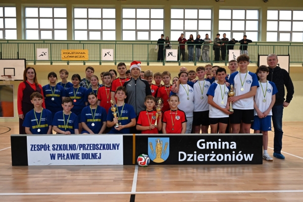 grafika-Za nami II Mikołajkowy Turniej piłki Nożnej